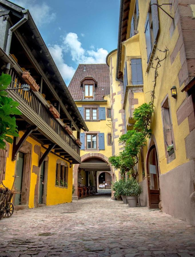 Hotel De La Couronne Riquewihr Exterior foto